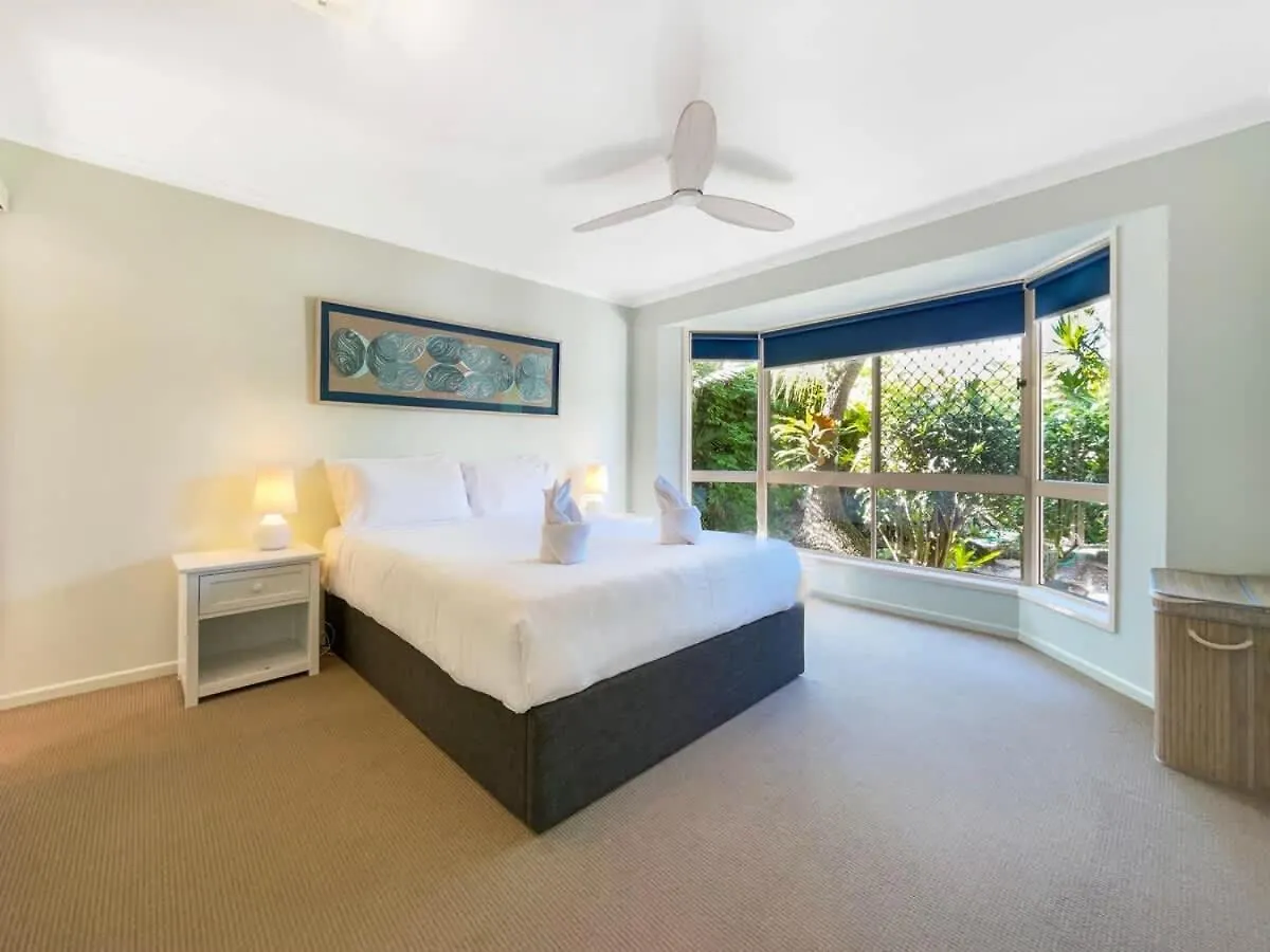 Bokarina Beach House - Family & Pet Friendly Kawana Waters Сasa de vacaciones